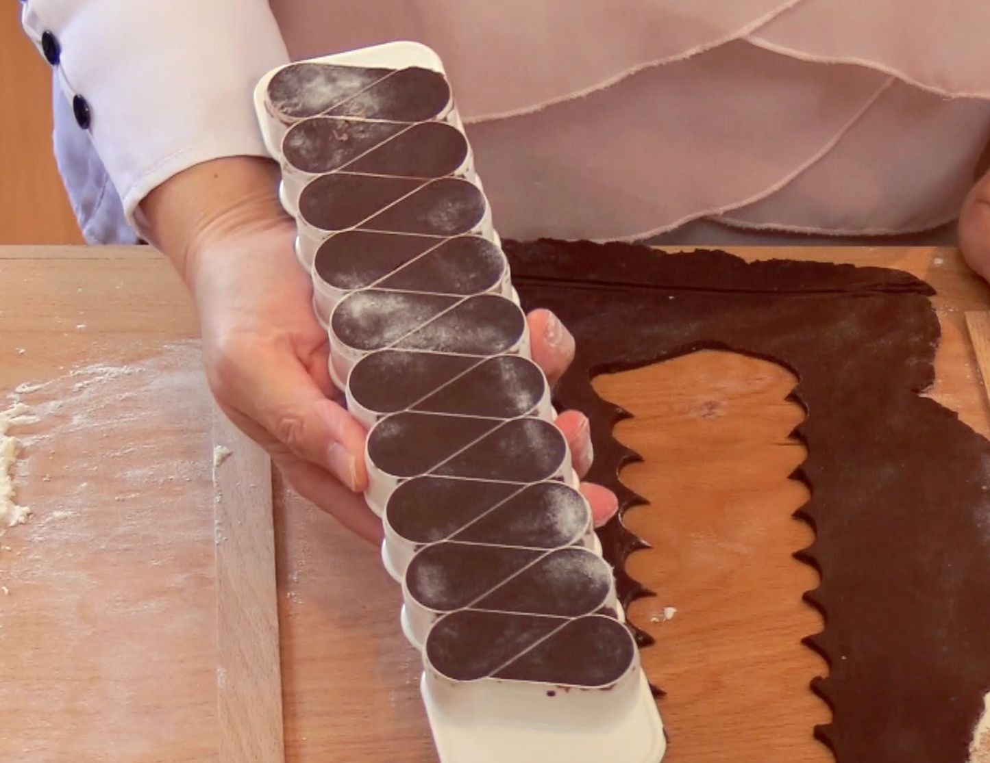 Tropfenform/ Mutzemandeln-Ausstecher