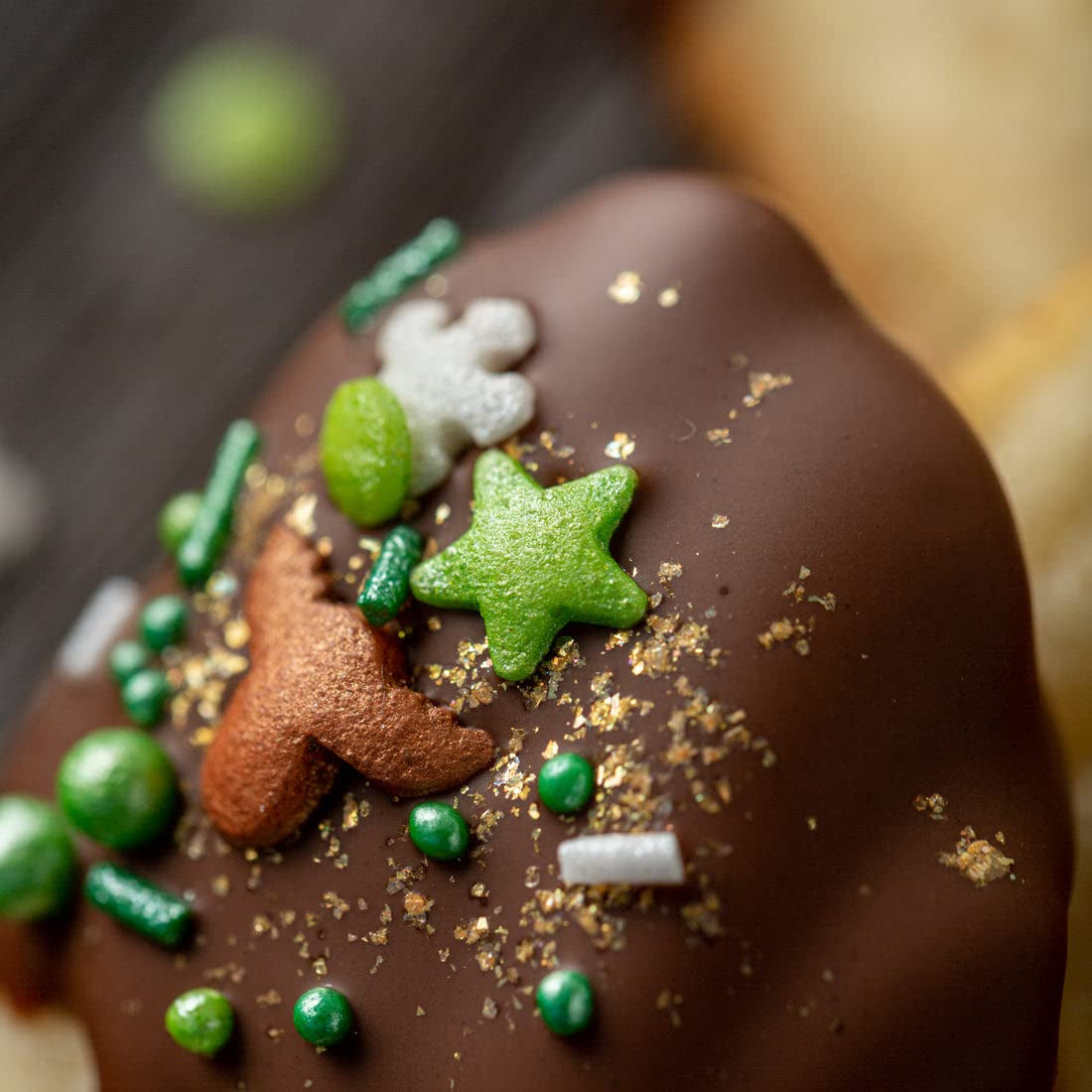 Weihnachtsstreusel in Rot, Grün und Weiß - mit süßen Elchen 